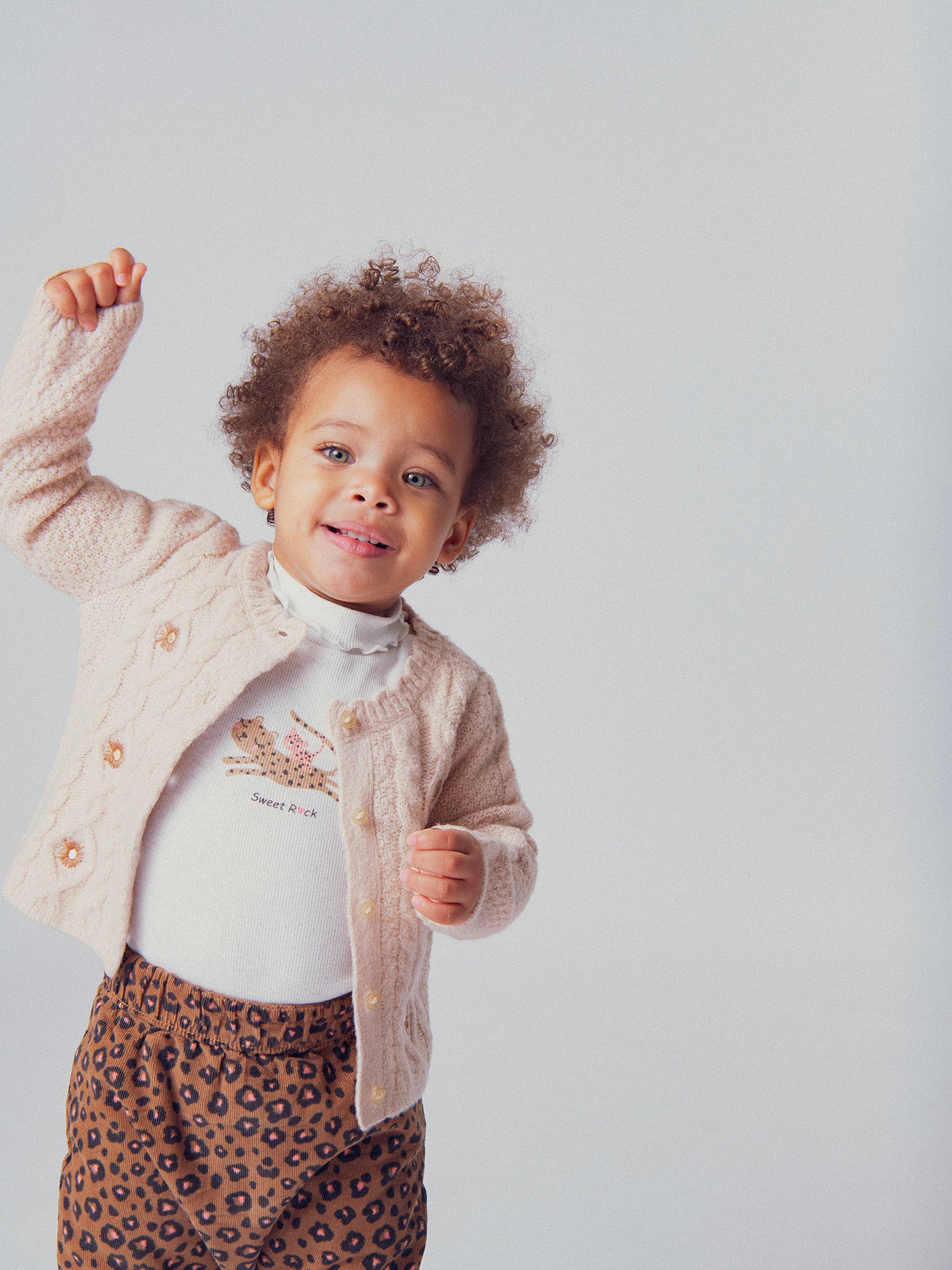 Cardigan chiné para bebé menina