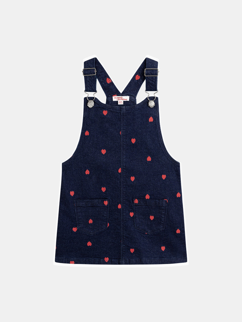 Vestido-salopette azul em denim com bordados de coração para meninas