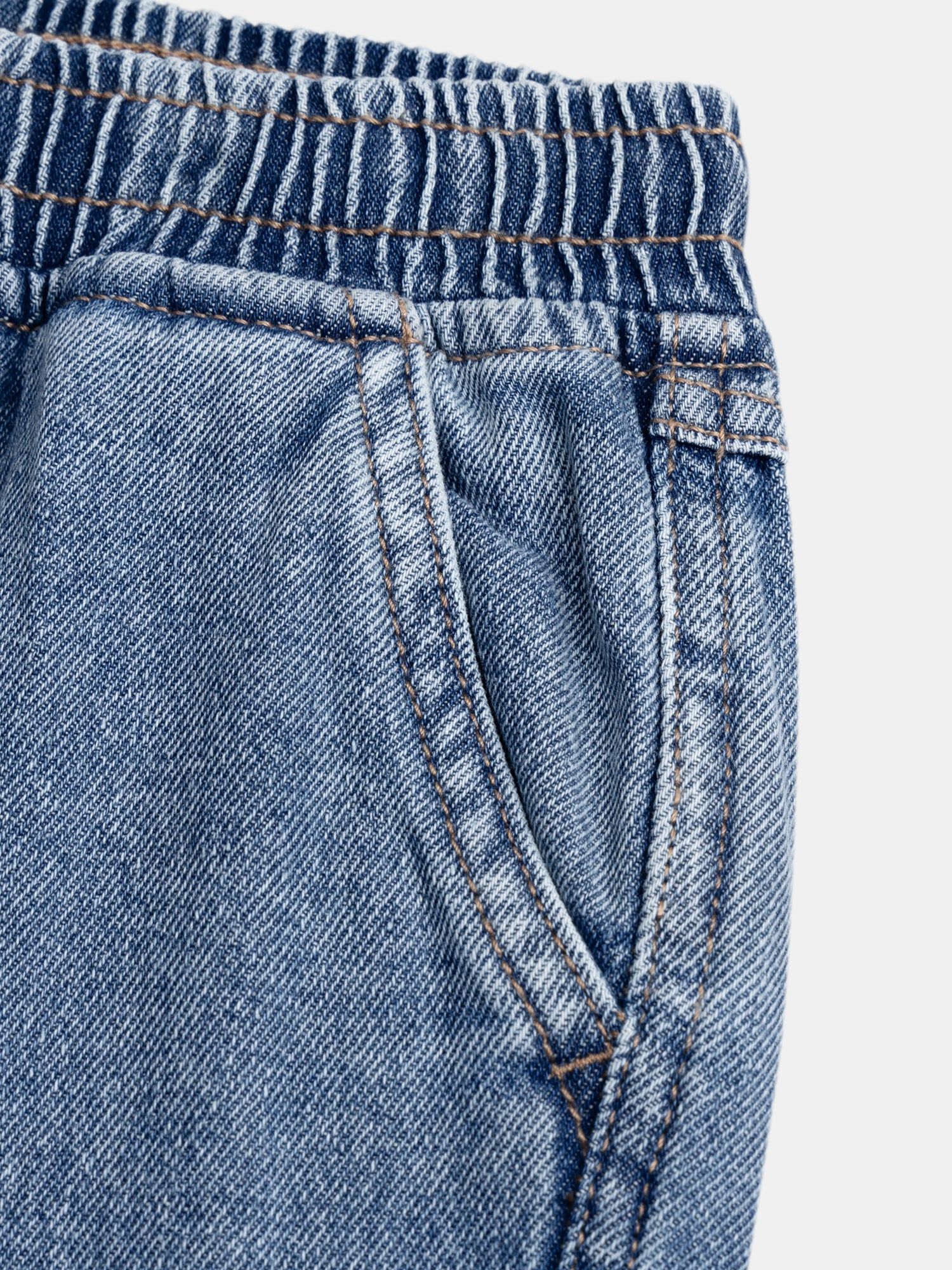 Calças cargo em denim para meninos