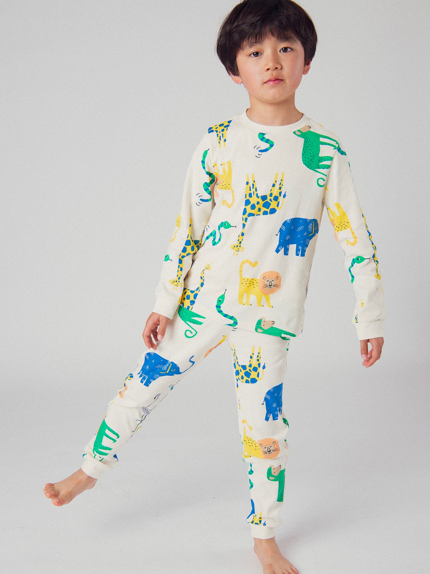 Pijama de 2 peças de champanhe com estampa de animais da selva para meninos
