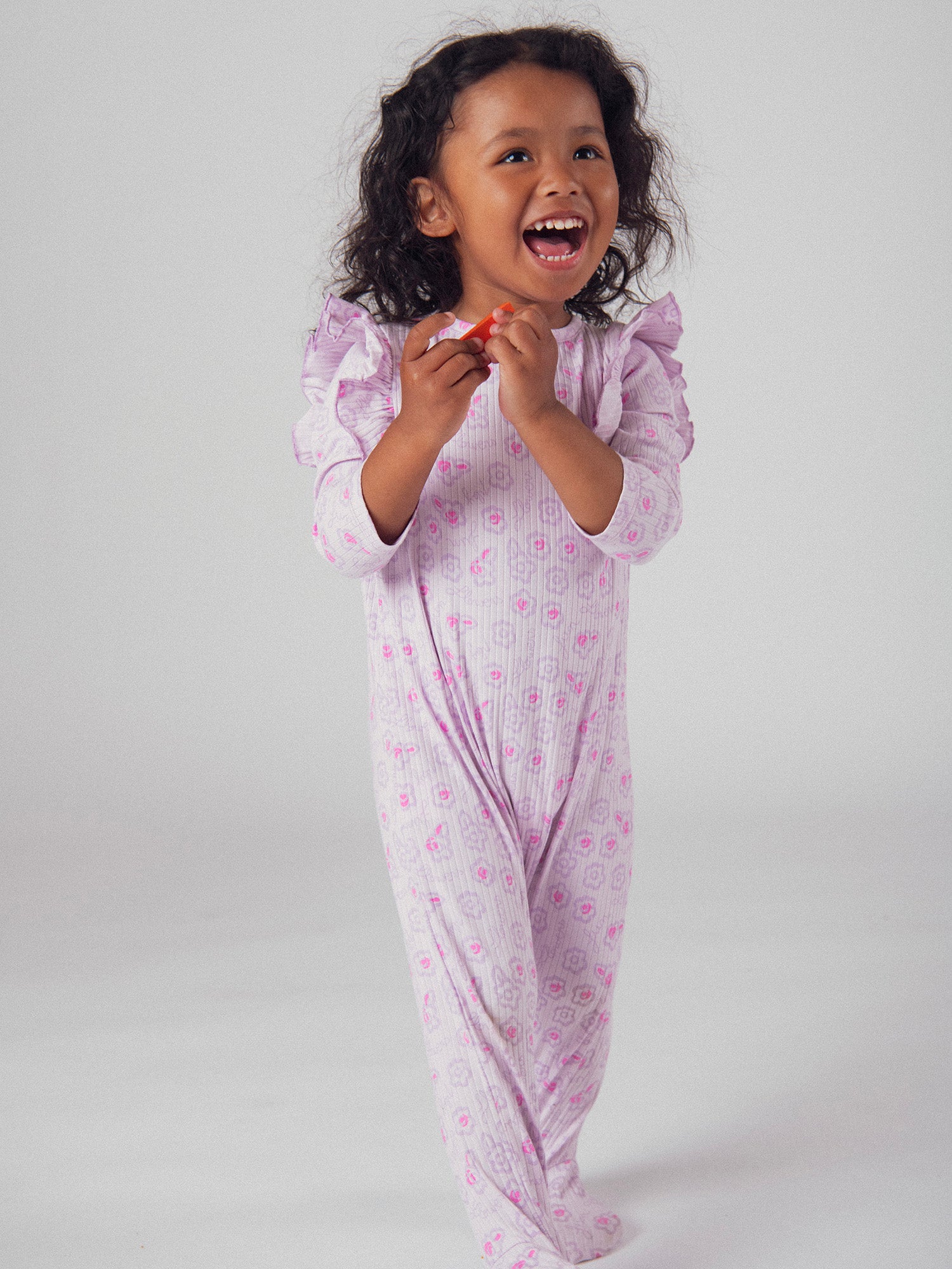 Macacão Roxo com Rendas e Estampa Floral para Menina