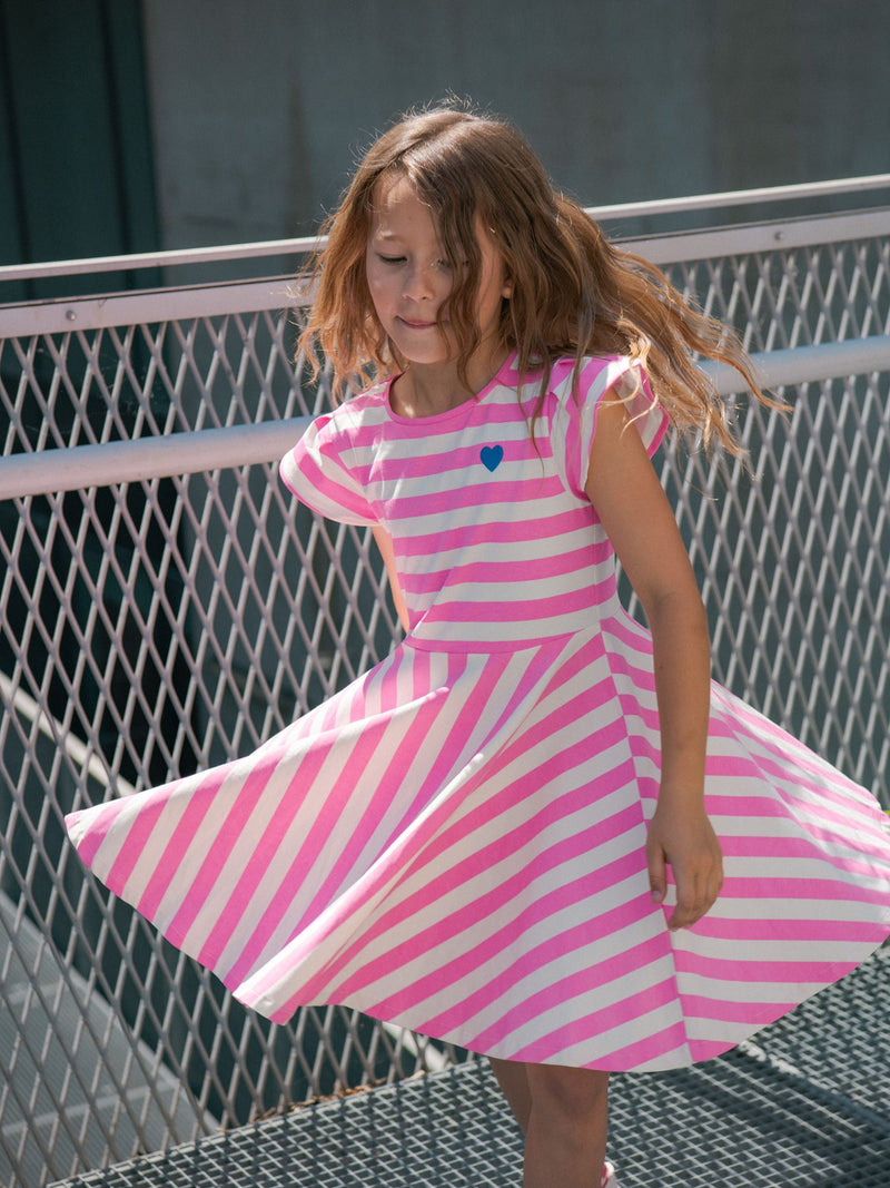 Vestido ecru com riscas rosa para meninas