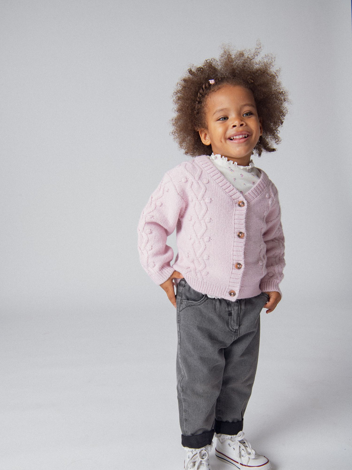 Cardigan de malha torcida rosa para menina
