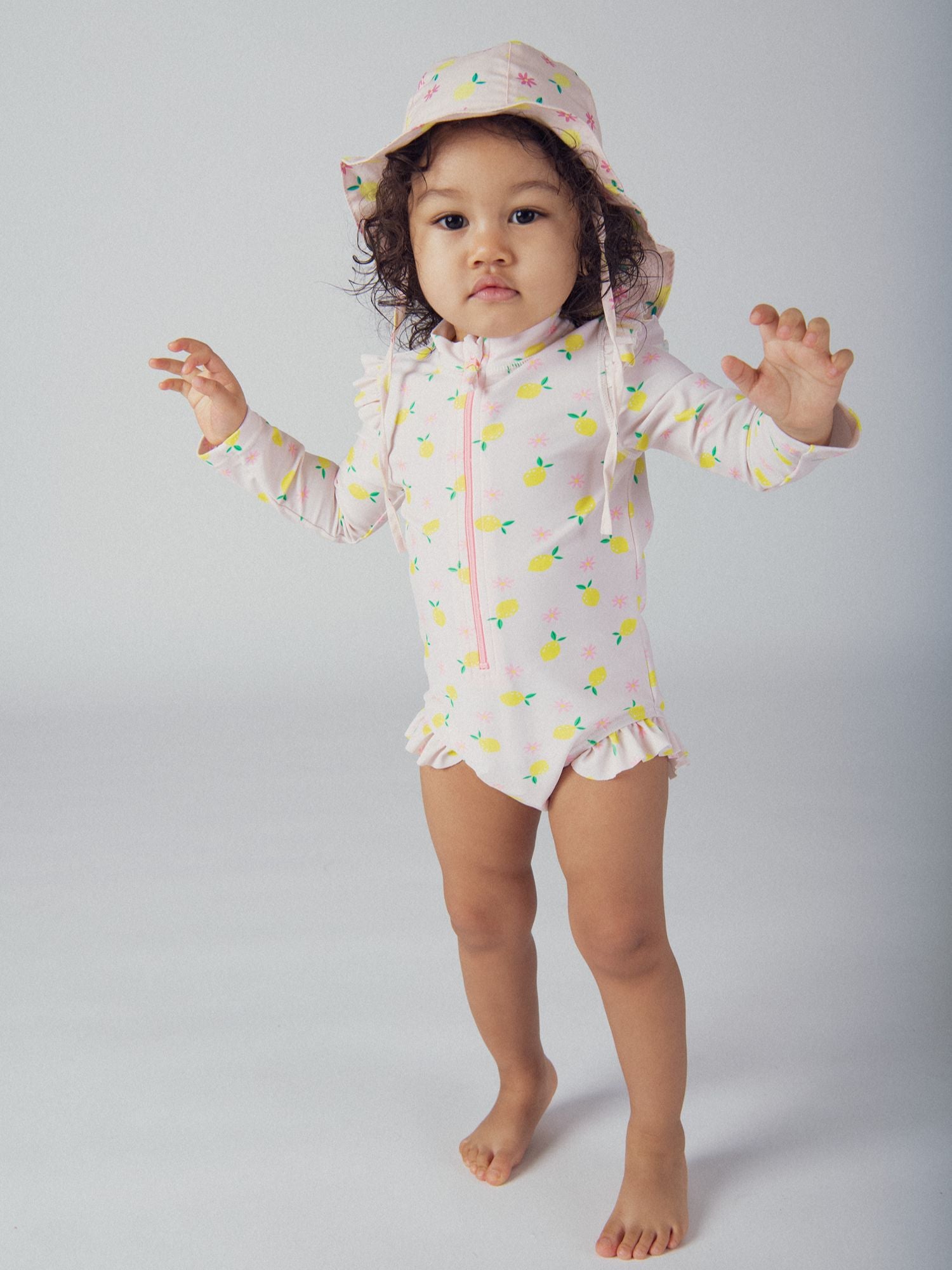 Fato de banho UPF 50+ com estampa de limões para meninas bebé