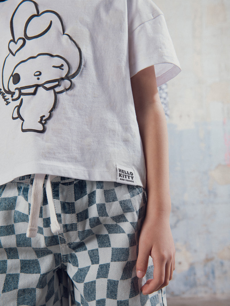 T-shirt branca com impressão foto-crómica