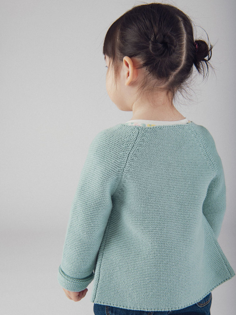 Cardigan de malha azul polvorento para bebé menina