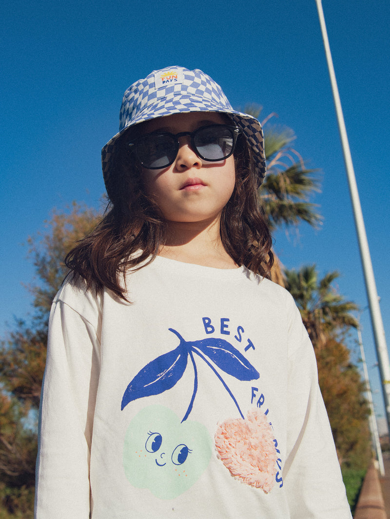 T-shirt de mangas longas com animação de cerejas para menina