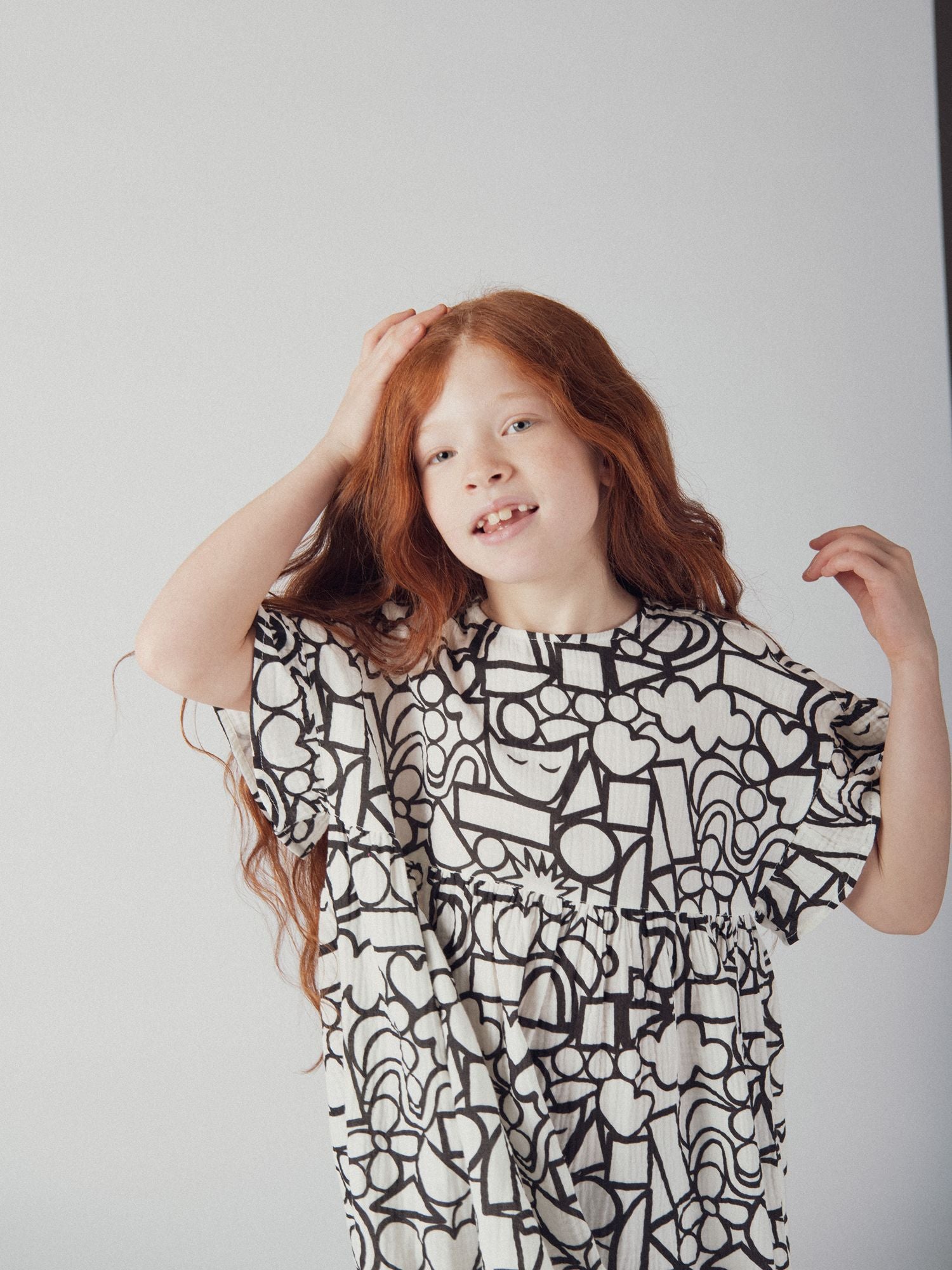 Robe écrue à imprimé graphique pour fille