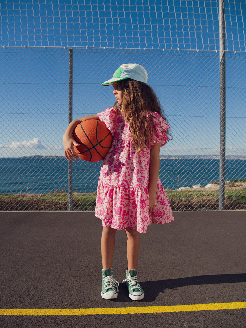 Vestido rosa com estampa floral para meninas
