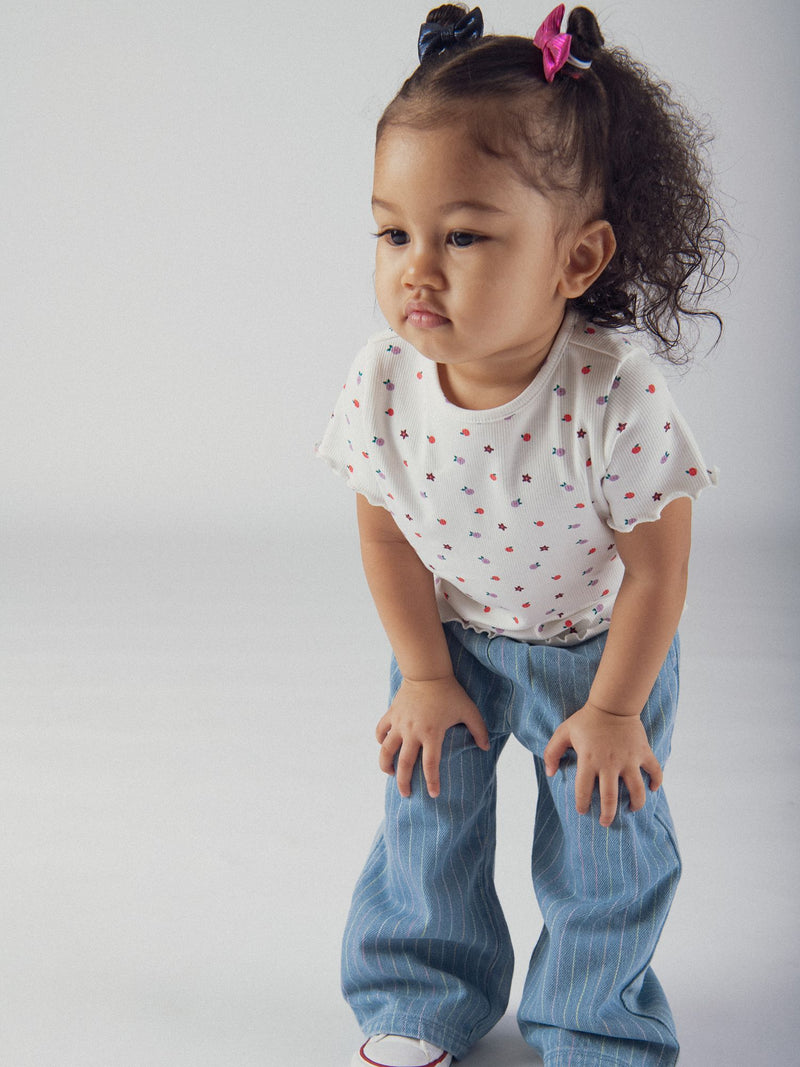 T-shirt branca de mangas curtas com estampado floral integral para meninas bebés