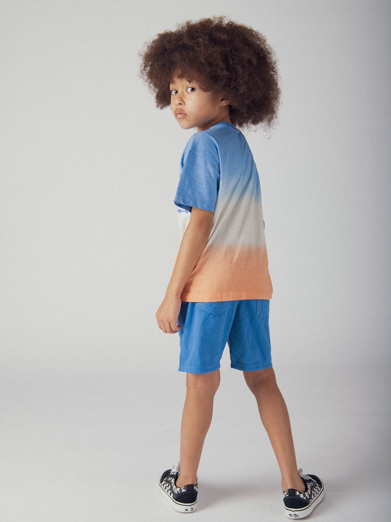Bermuda azul com bolsos para meninos