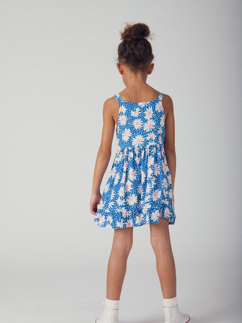 Vestido azul com padrão de flores para meninas