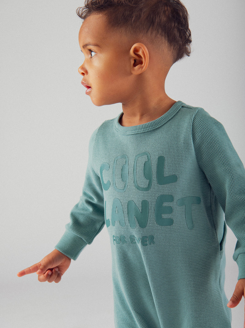Pijama verde "Good Vibes" em malha texturizada para bebé rapaz