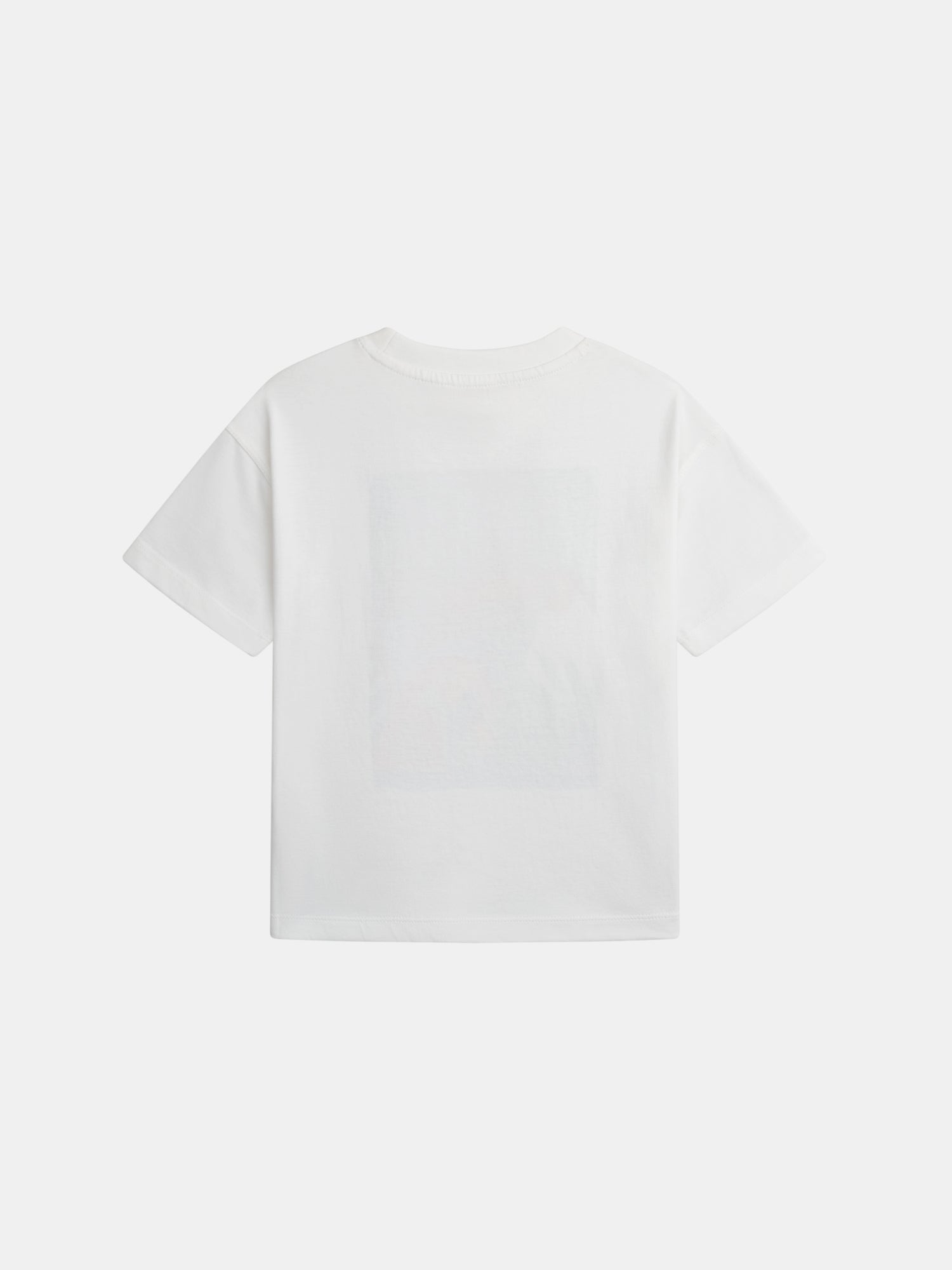 Conjunto de t-shirt ecru e calções vermelhos com animação para menino