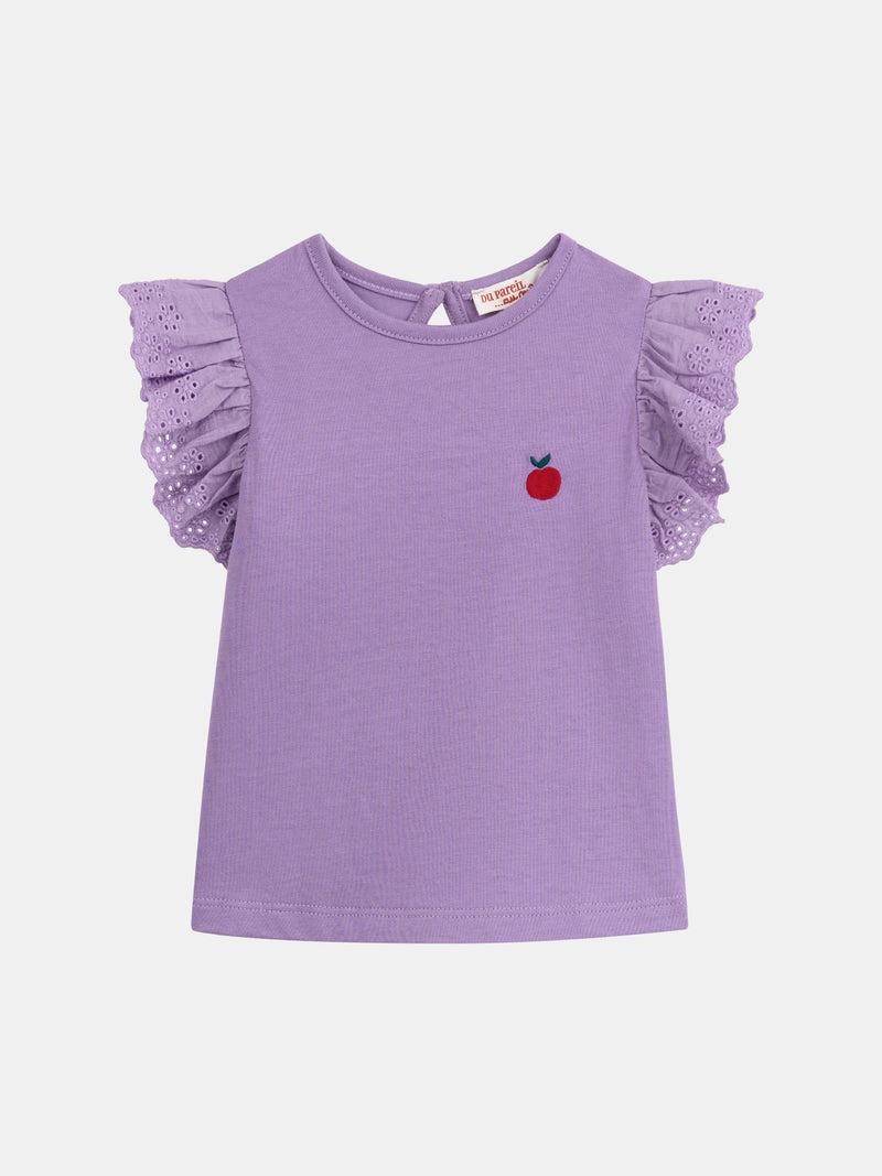 T-shirt roxa com mangas volantes e bordadas para menina