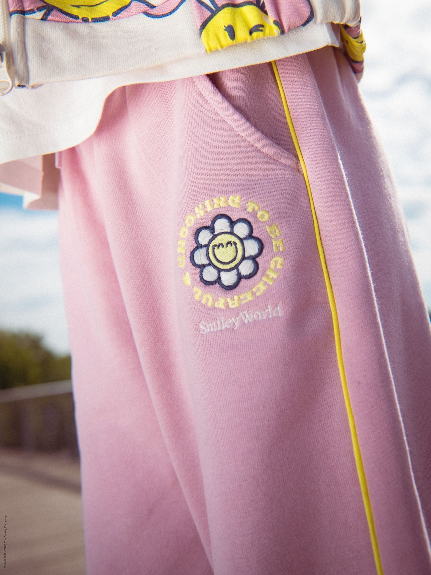 Jogging rosa com impressão de SMILEYWORLD flor para menina