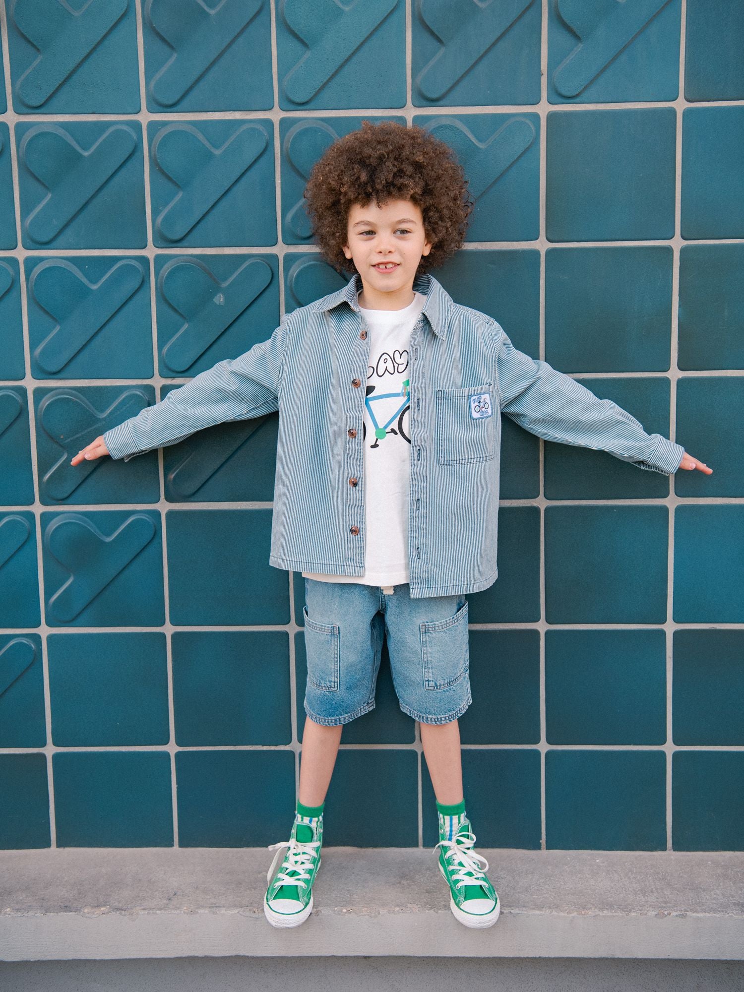 Chemise en denim à rayures bleues et blanches pour garçon