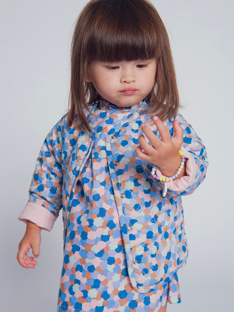 Cardigan reversível acolchoado rosa com corações para menina