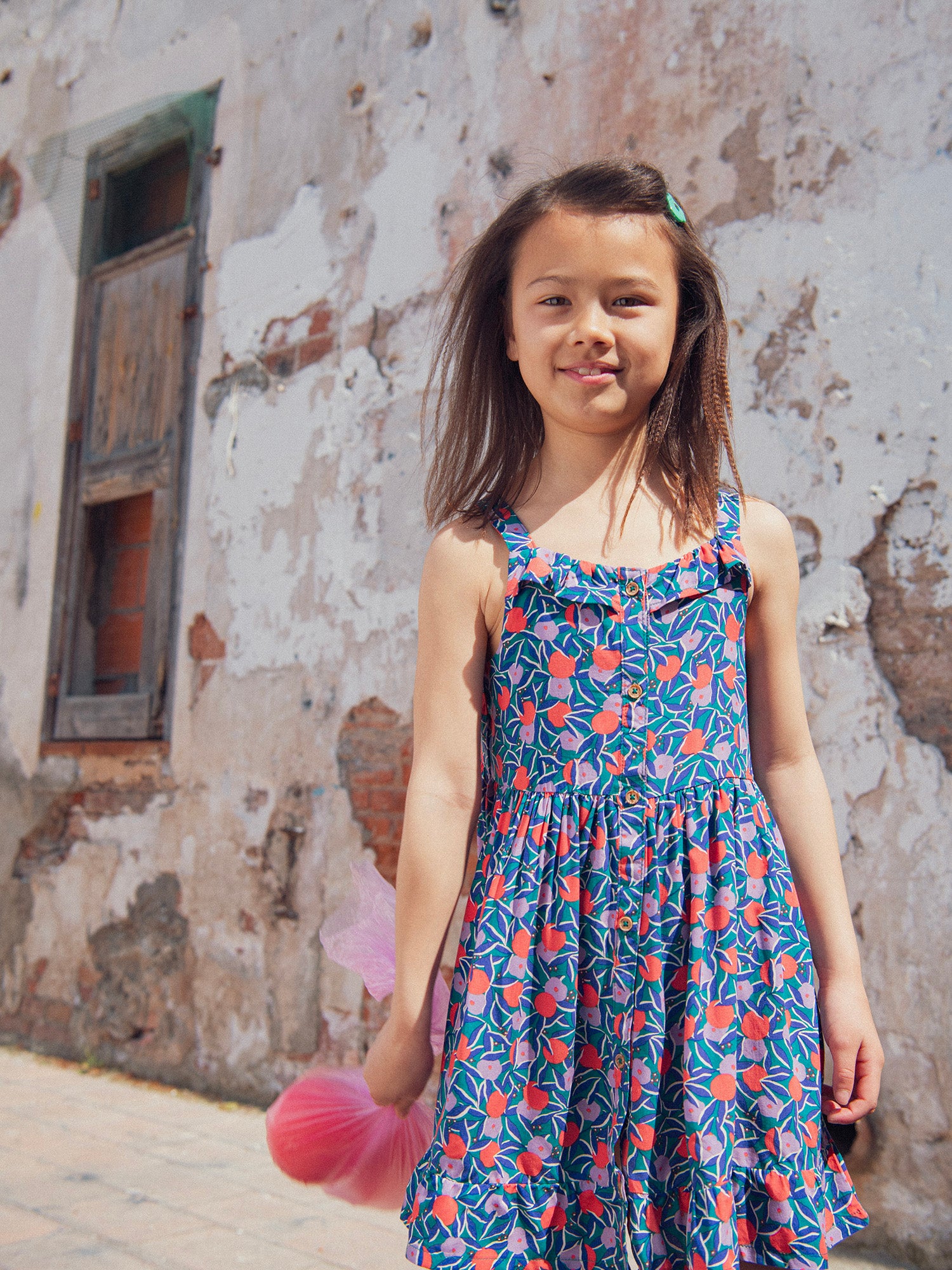 Robe à bretelles et imprimé floral pour fille